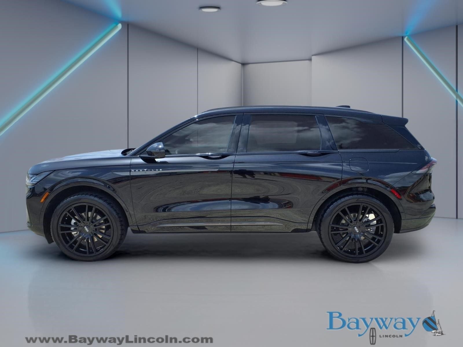 2025 Lincoln Nautilus Reserve