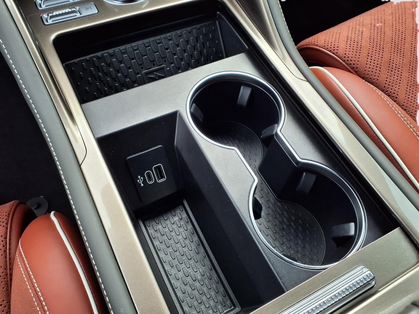 2024 Lincoln Nautilus Black Label