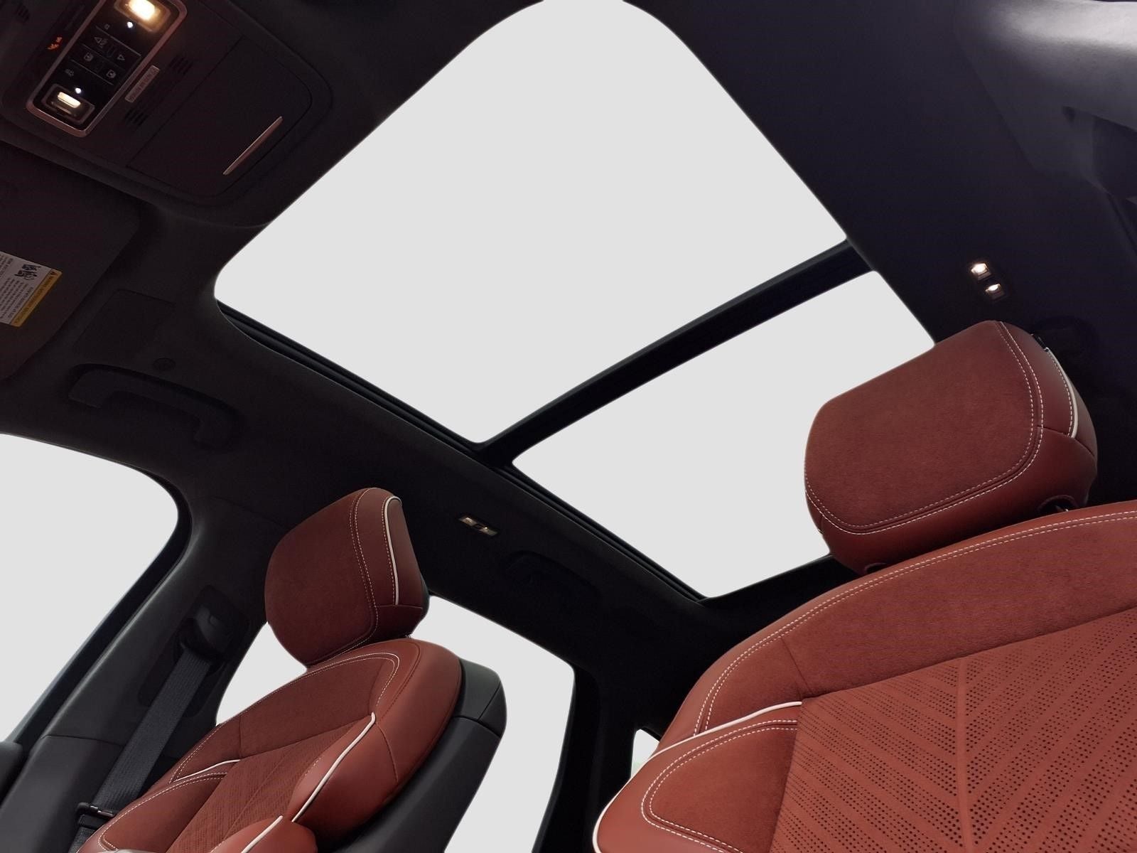 2024 Lincoln Nautilus Black Label