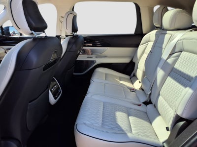 2024 Lincoln Nautilus Black Label