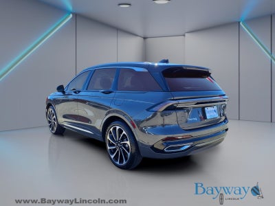 2024 Lincoln Nautilus Black Label