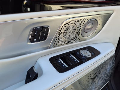 2024 Lincoln Nautilus Black Label