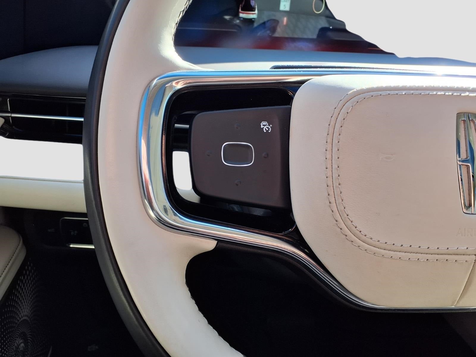 2024 Lincoln Nautilus Black Label