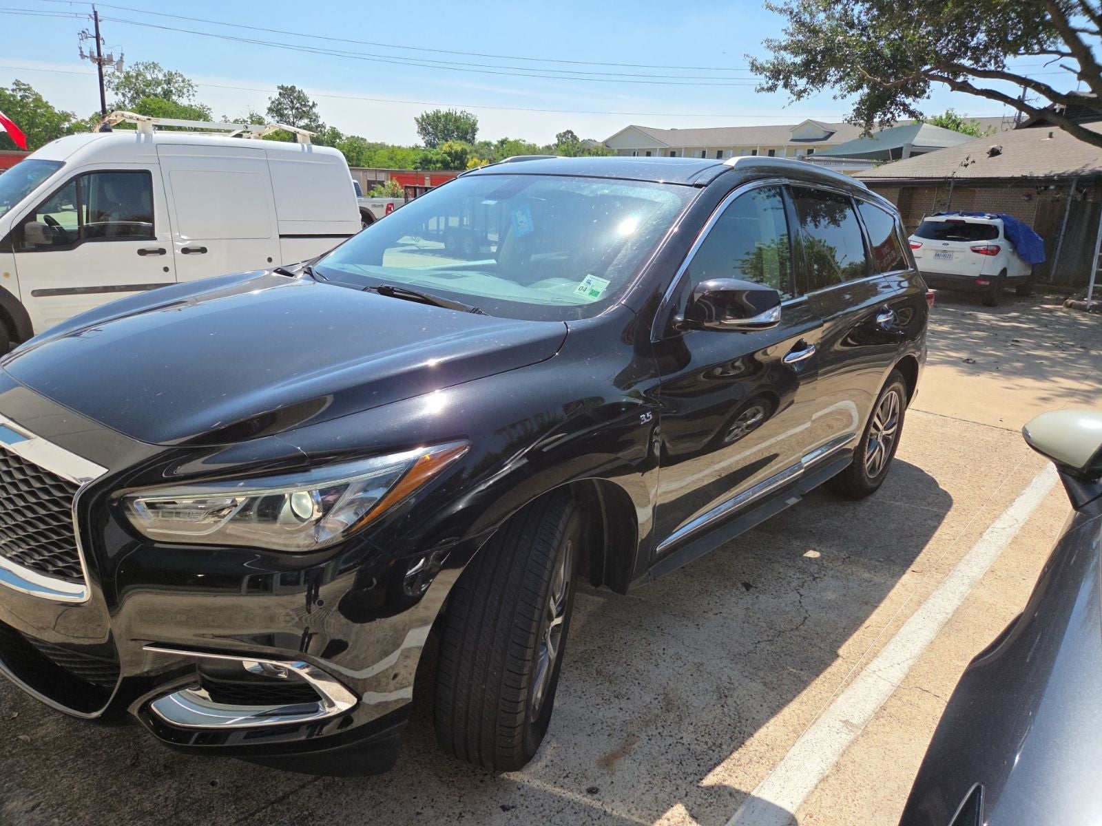 2017 INFINITI QX60 Base