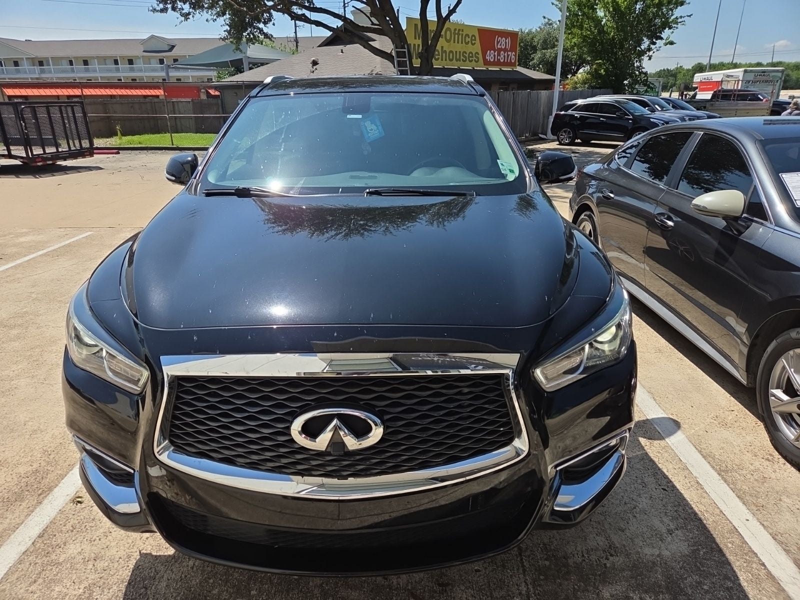 2017 INFINITI QX60 Base