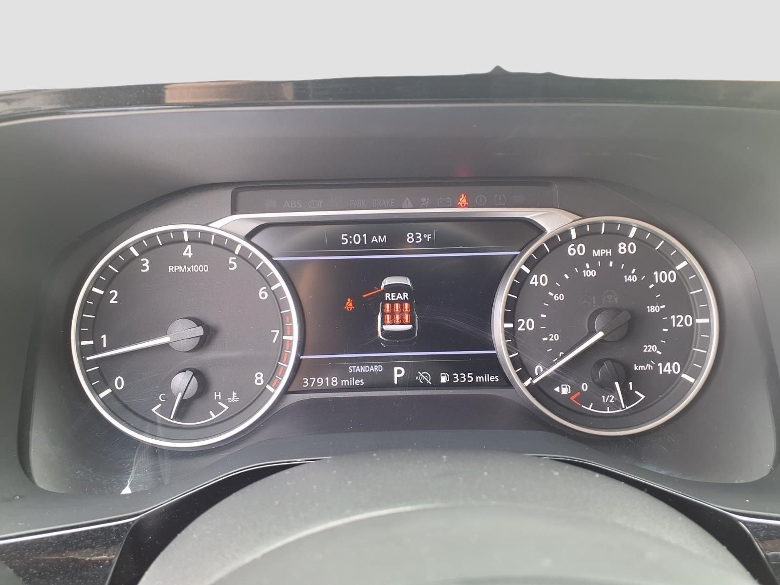 2025 Nissan Pathfinder SV