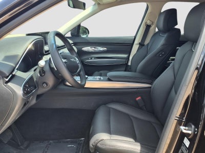 2025 Genesis GV70 2.5T Select