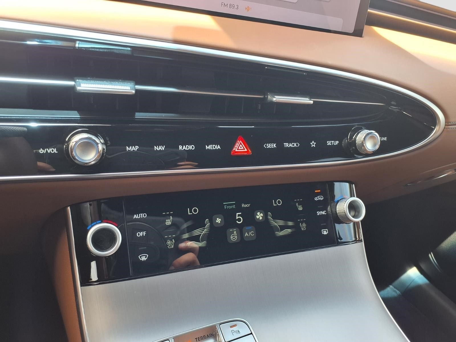2026 Genesis GV70 2.5T Advanced