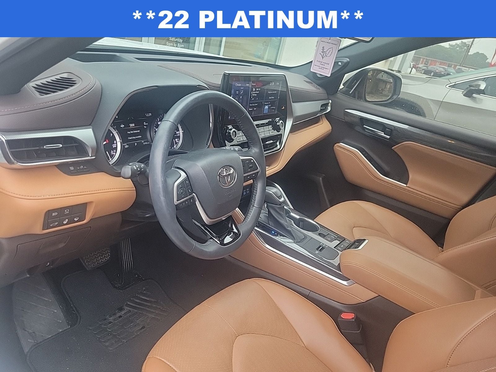 2022 Toyota Highlander Platinum
