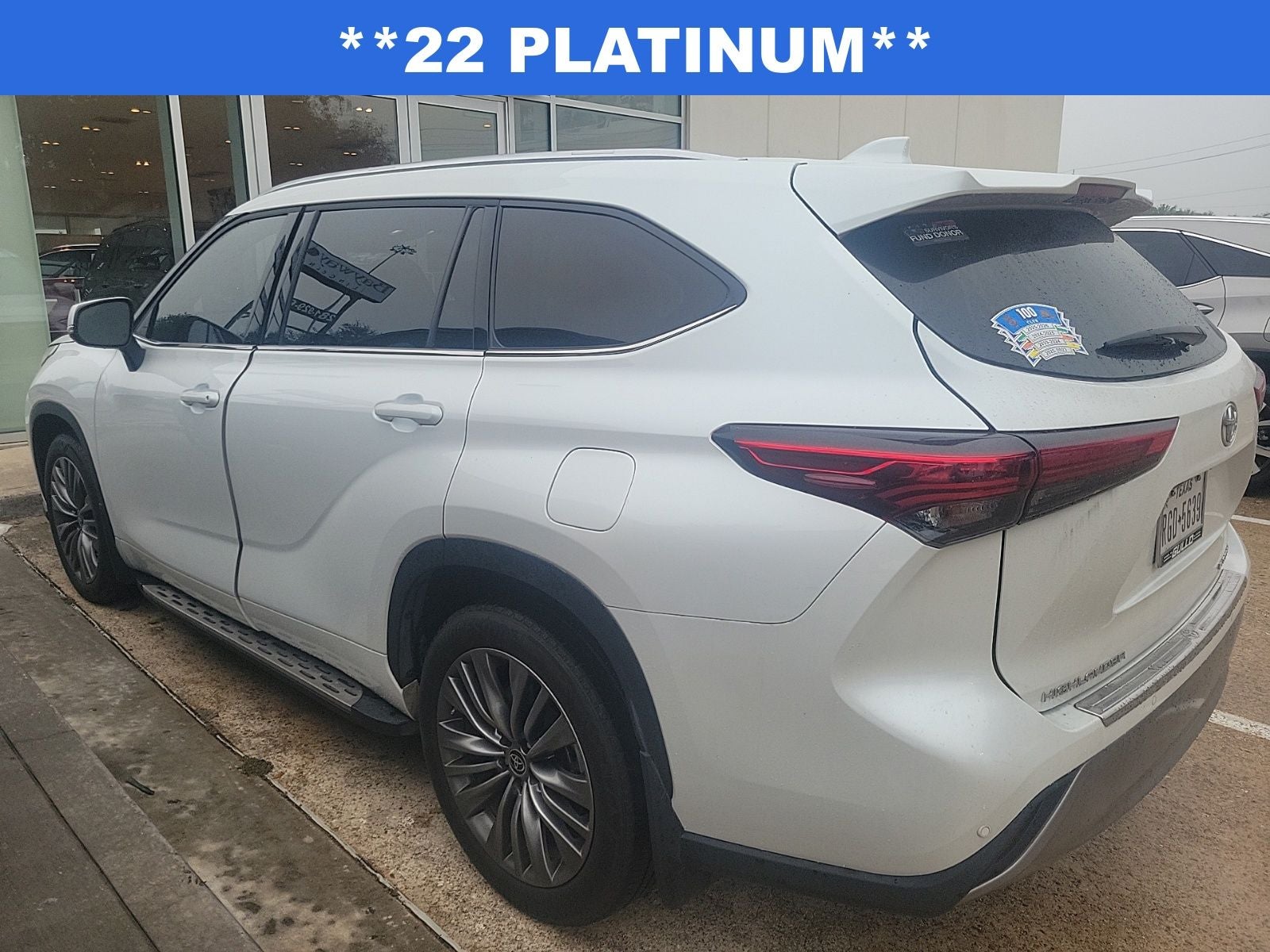 2022 Toyota Highlander Platinum