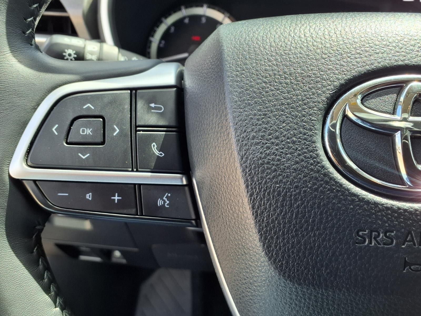 2024 Toyota Highlander XLE