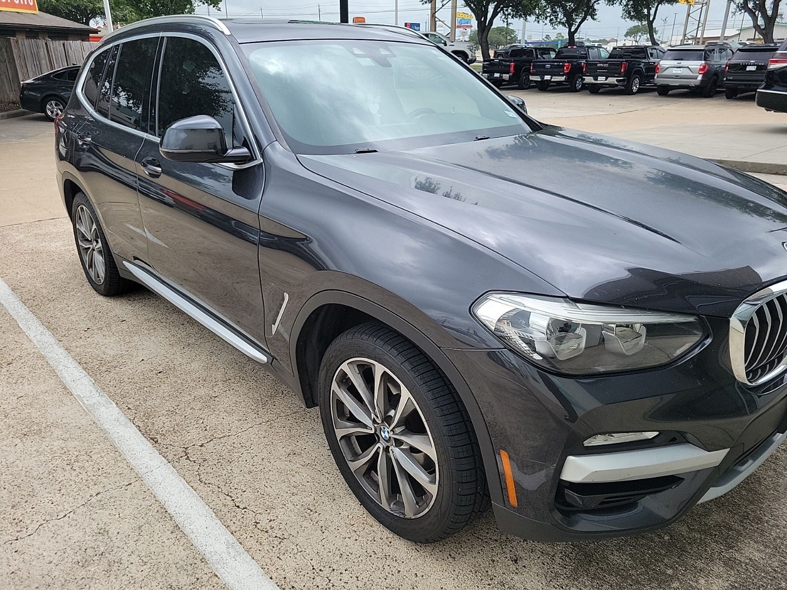 2019 BMW X3 sDrive30i's photo