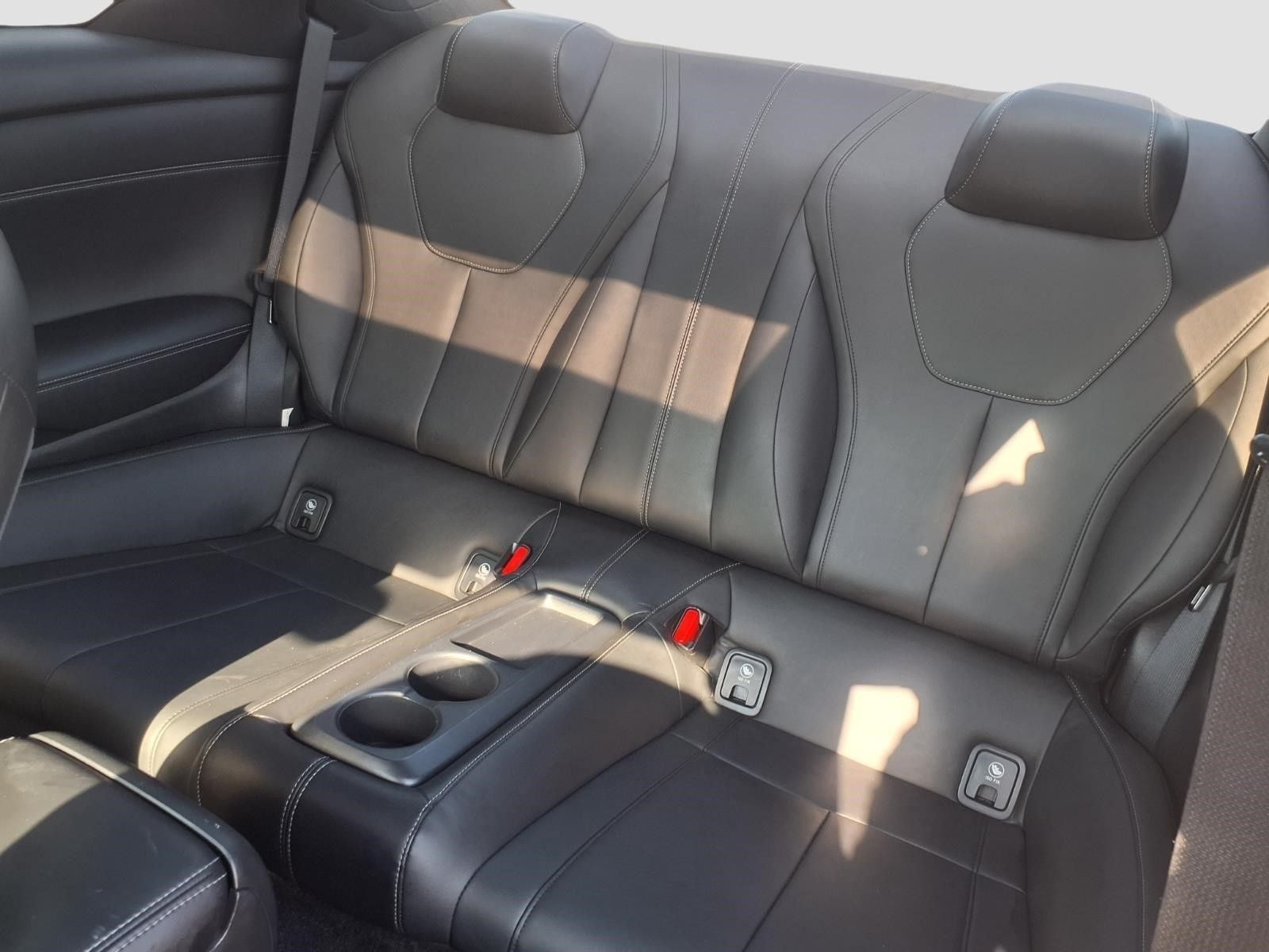2017 INFINITI Q60 2.0t Base
