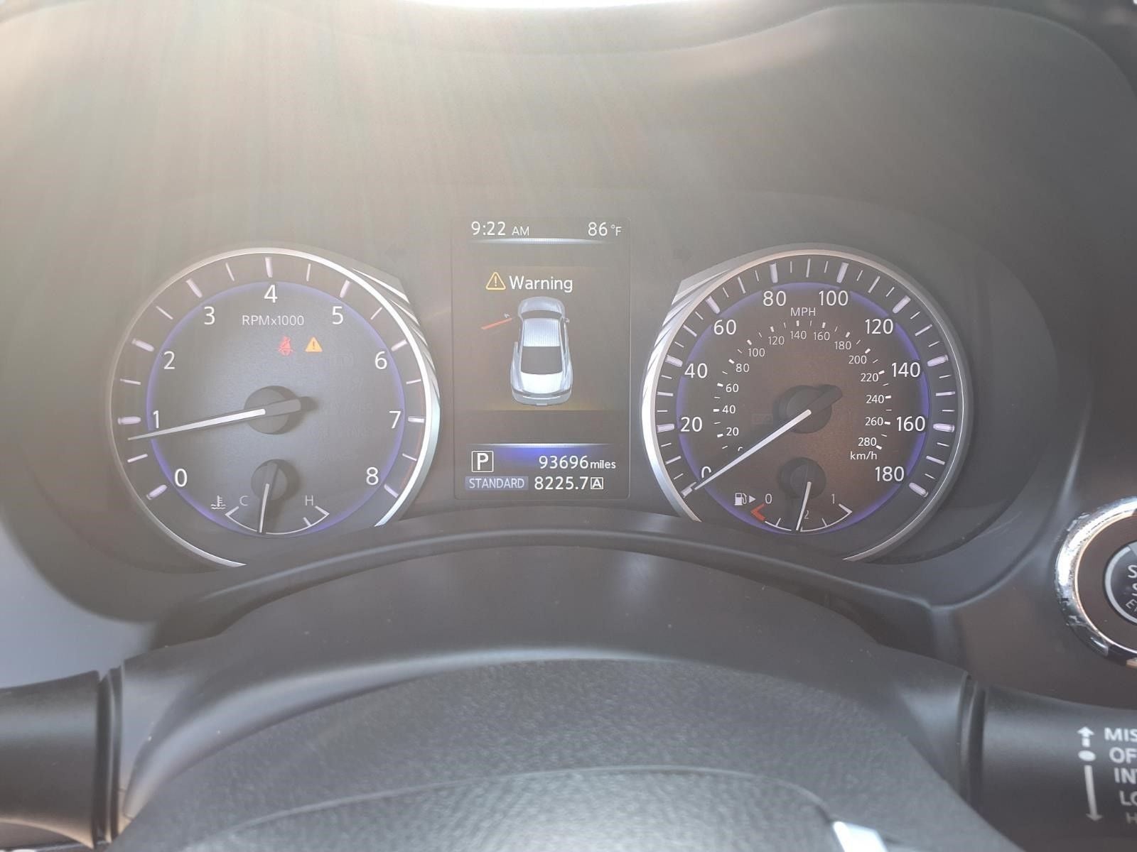 2017 INFINITI Q60 2.0t Base