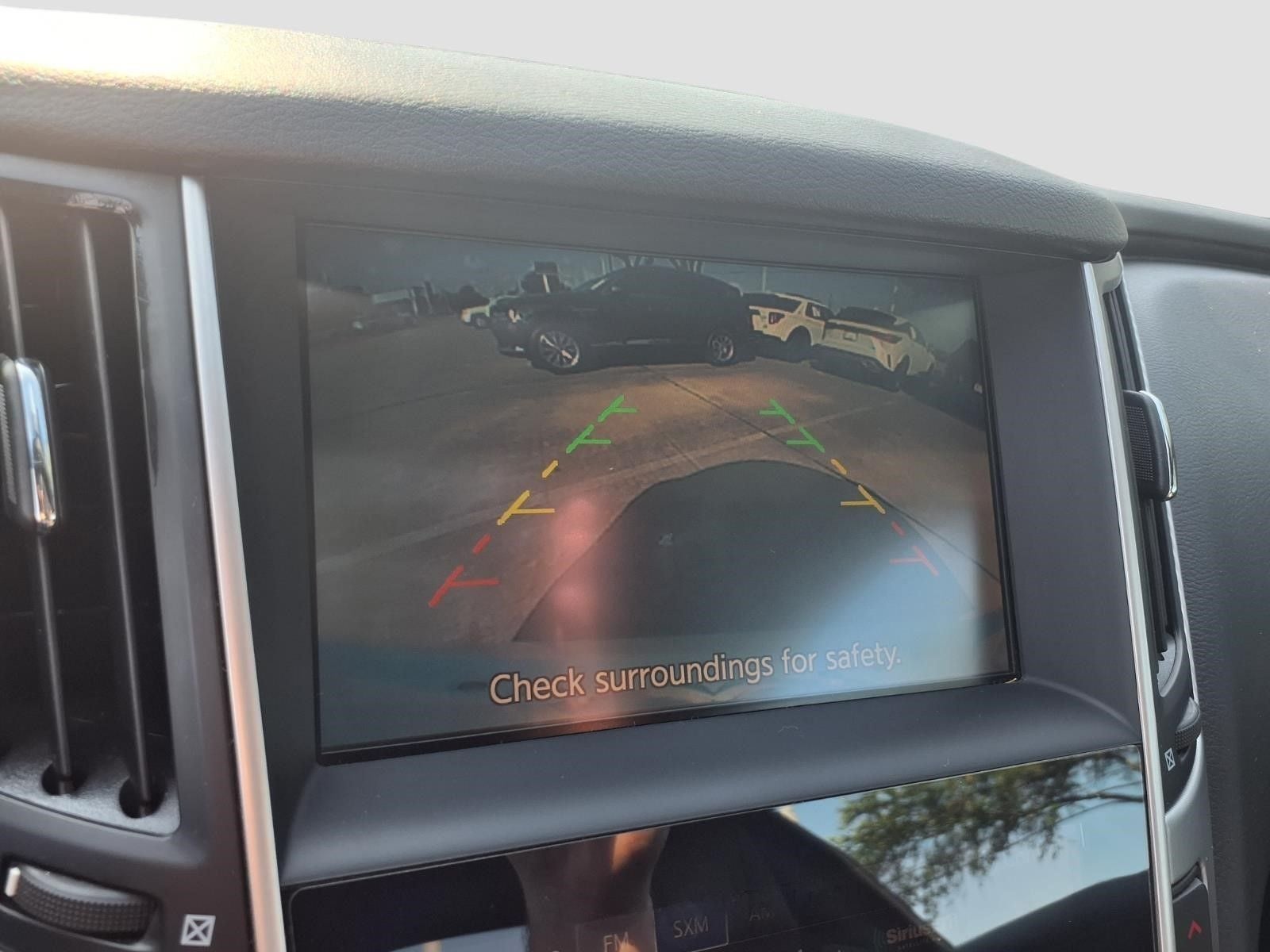 2017 INFINITI Q60 2.0t Base