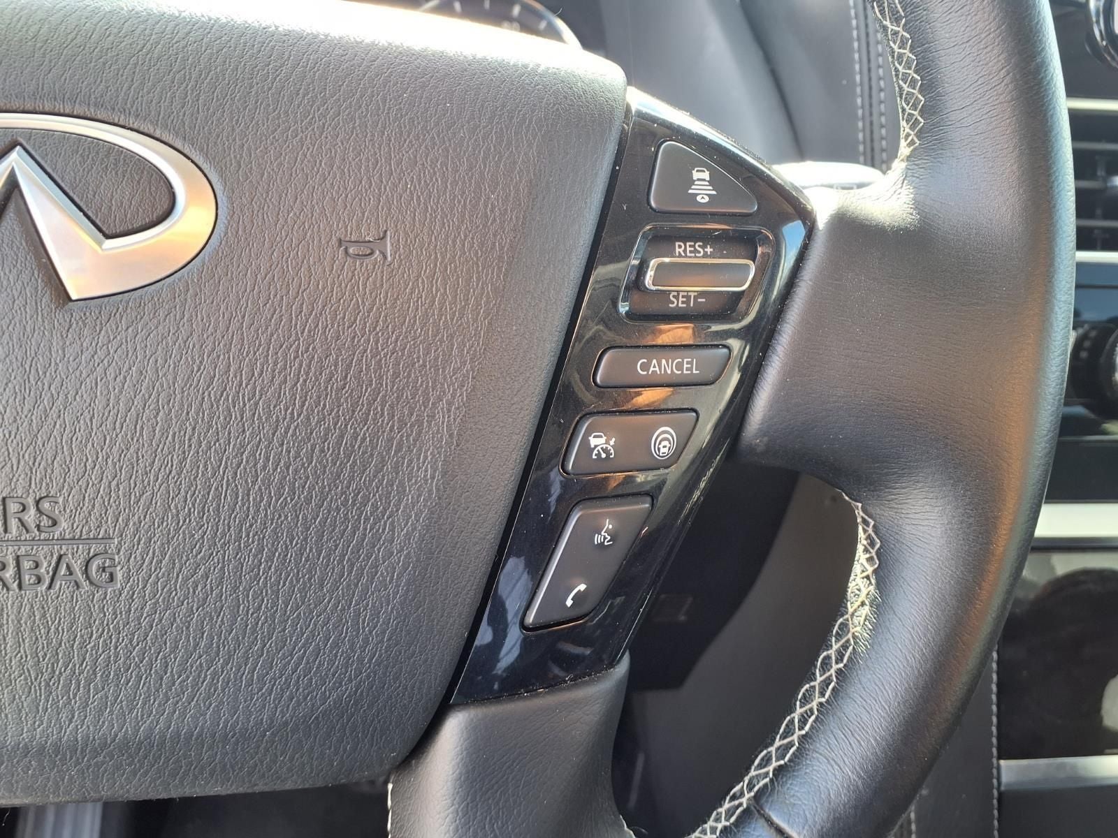 2024 INFINITI QX80 LUXE