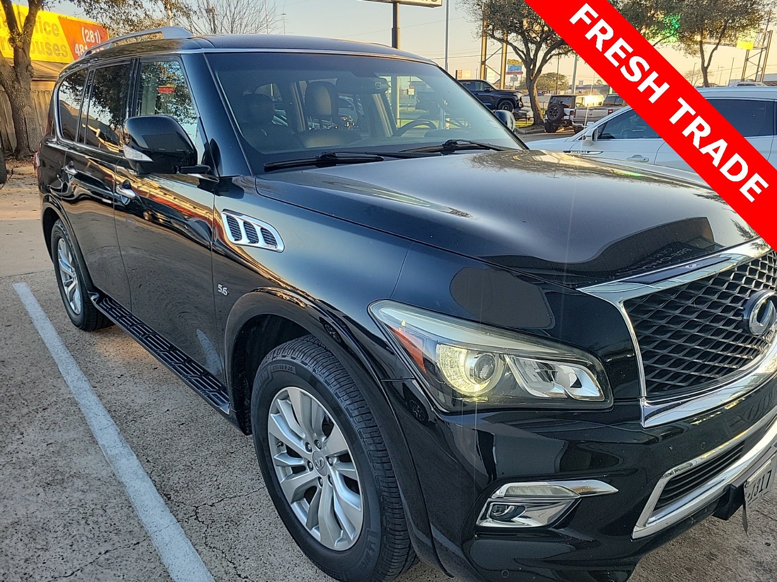 2017 INFINITI QX80 Base