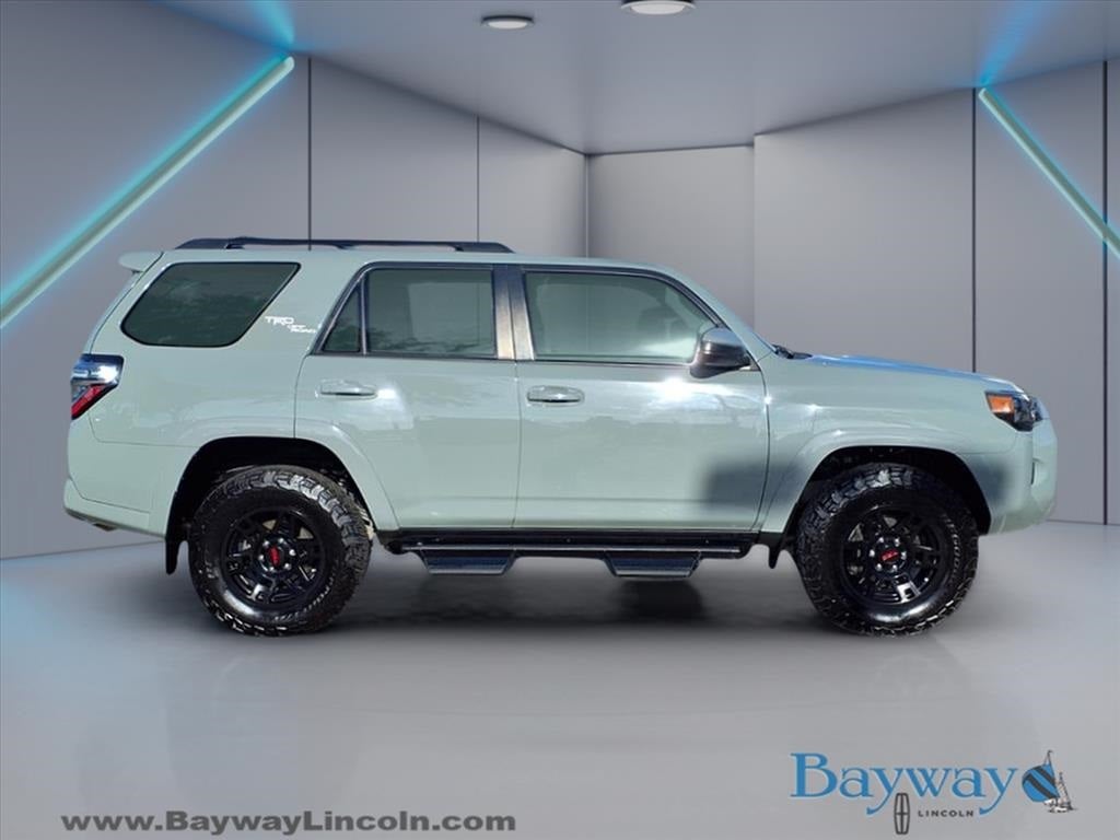 2022 Toyota 4Runner TRD Off-Road