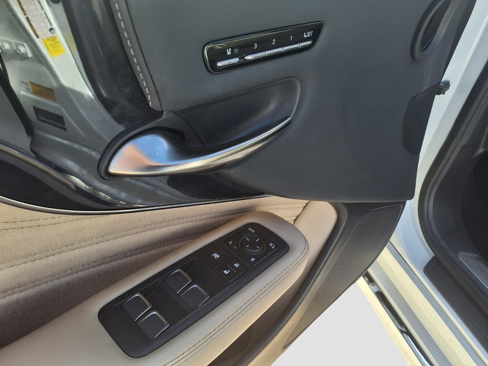 2022 Lexus LS 500 Base