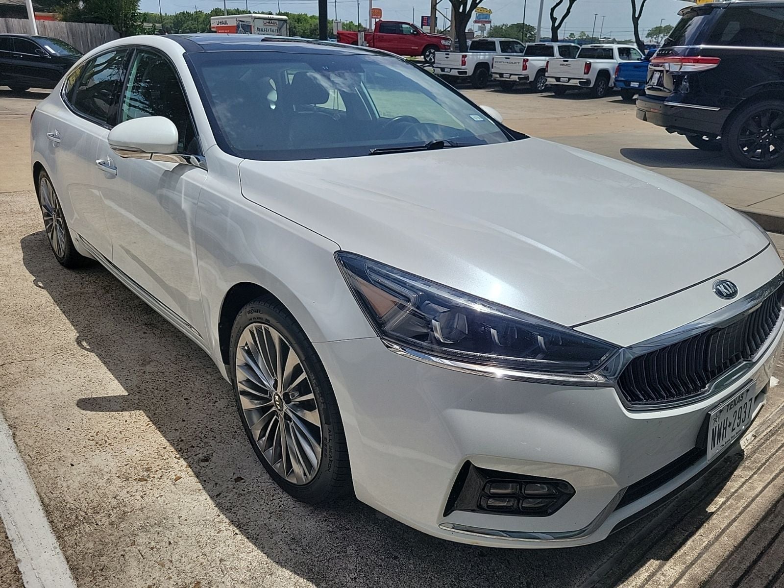 2017 Kia Cadenza Limited