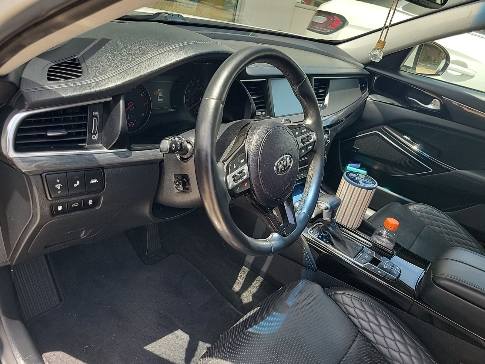 2017 Kia Cadenza Limited