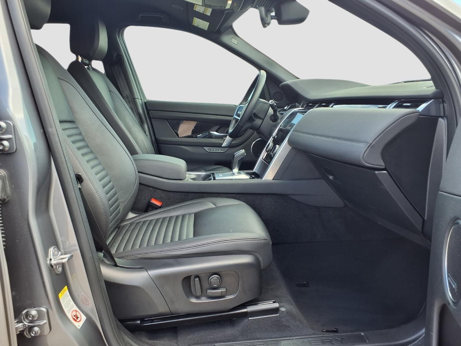 2023 Land Rover Discovery Sport SE