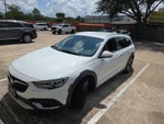 2019 Buick Regal TourX Essence