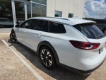 2019 Buick Regal TourX Essence