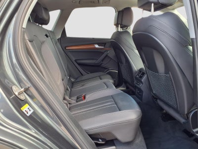 2023 Audi Q5 45 S line Prestige quattro