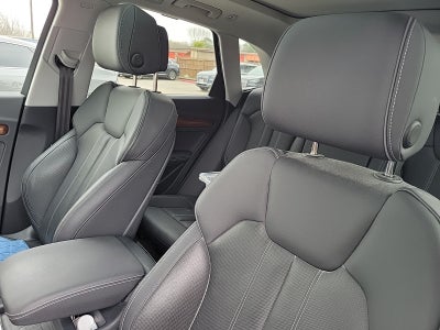 2023 Audi Q5 45 S line Prestige quattro