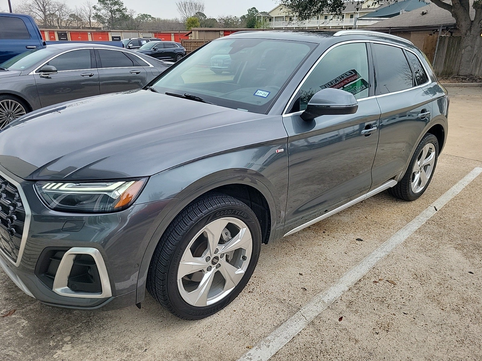 2023 Audi Q5 45 S line Prestige quattro