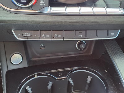 2022 Audi A4 40 Premium Plus quattro