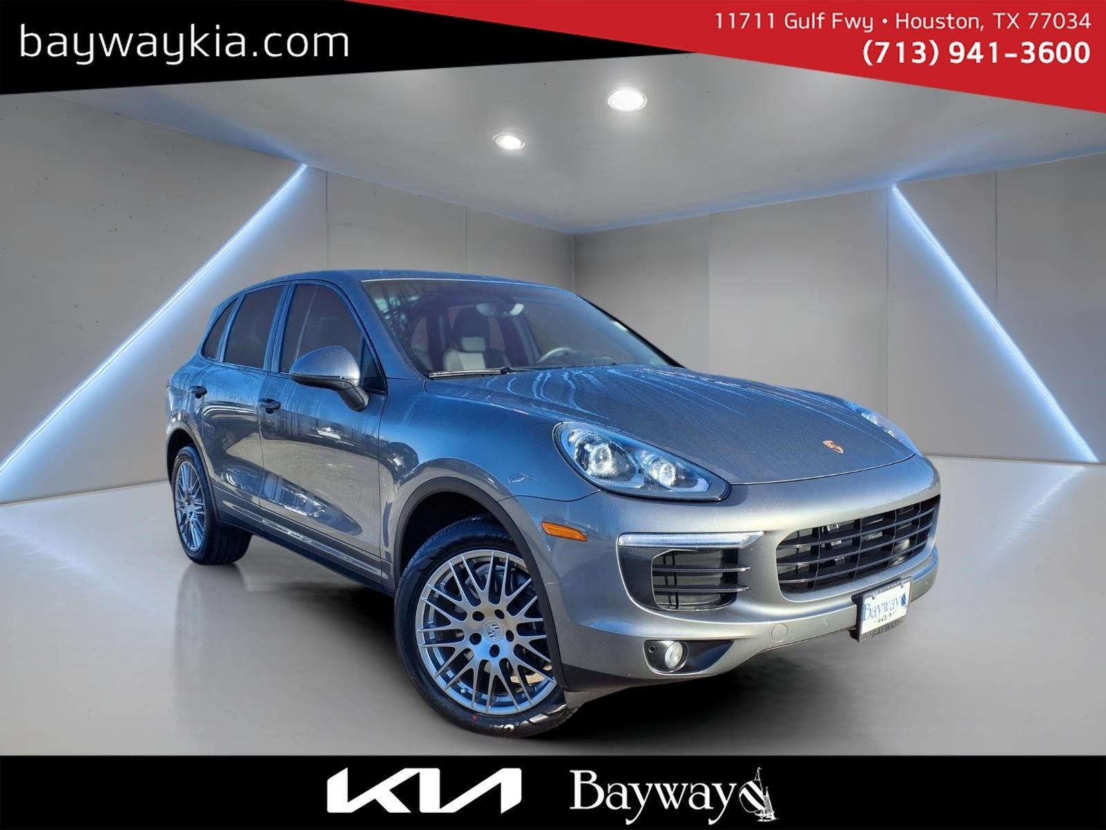 2017 Porsche Cayenne Base