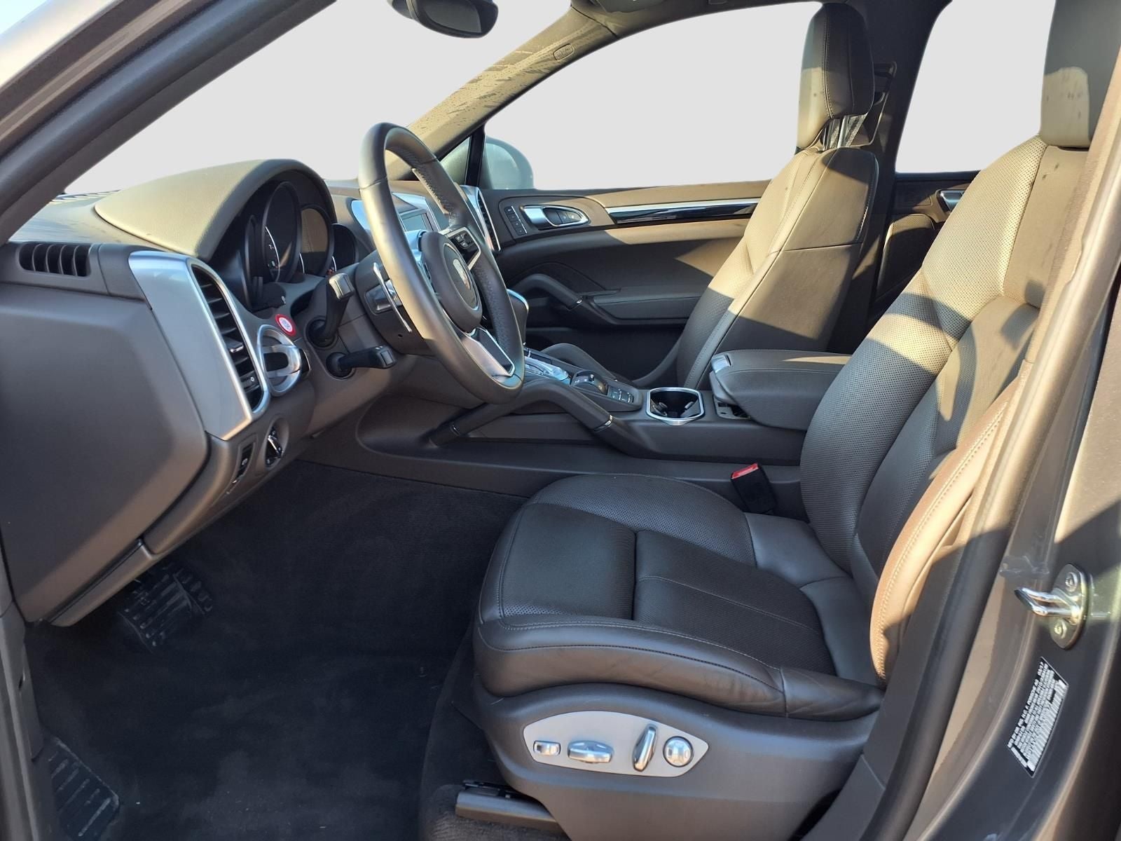 2017 Porsche Cayenne Base