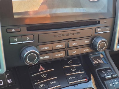 2017 Porsche Cayenne Base