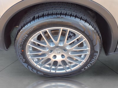 2017 Porsche Cayenne Base