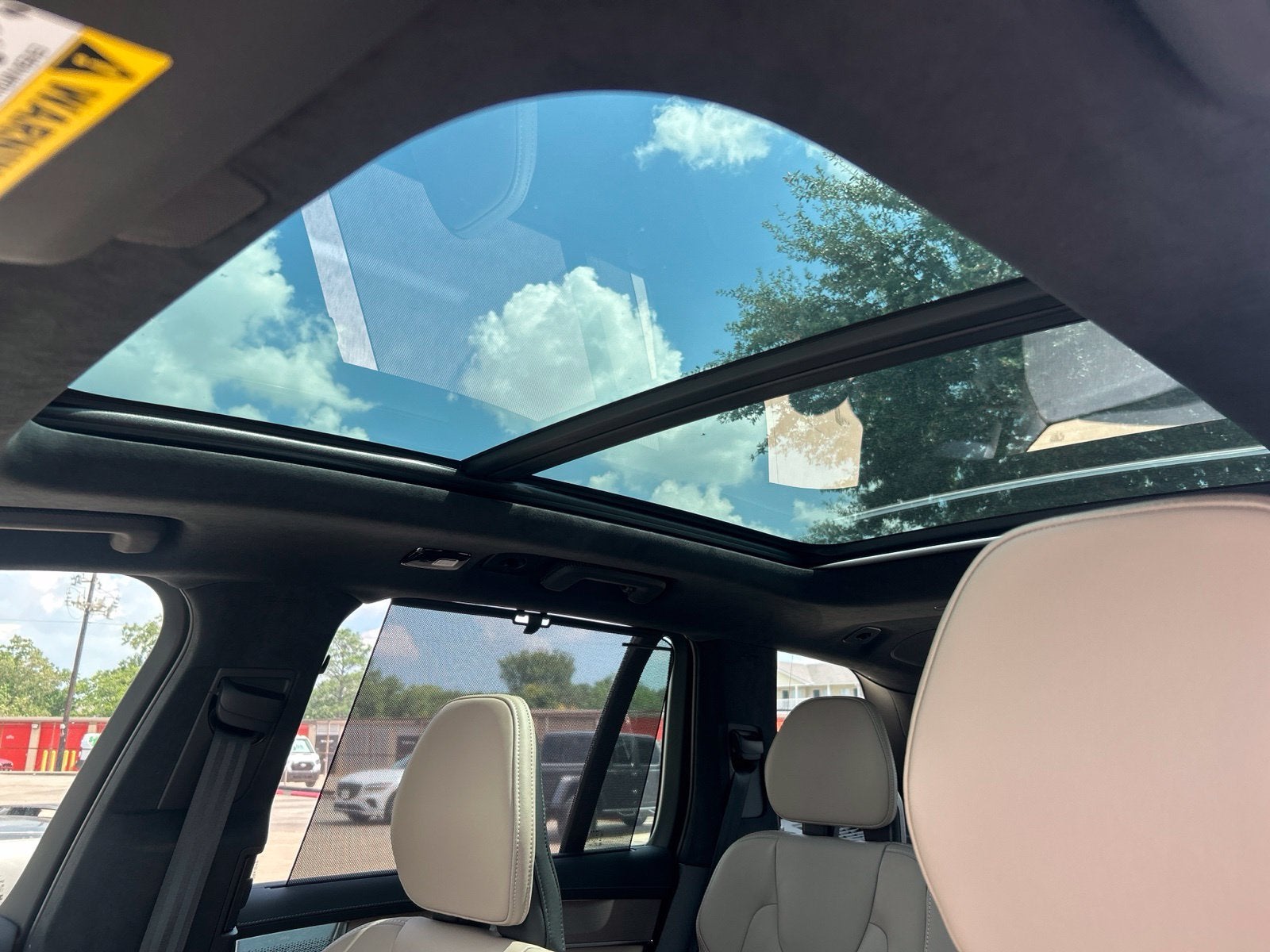 2026 Volvo XC90 B6 Ultra