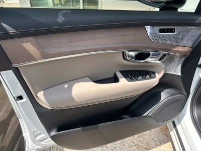2026 Volvo XC90 B6 Ultra