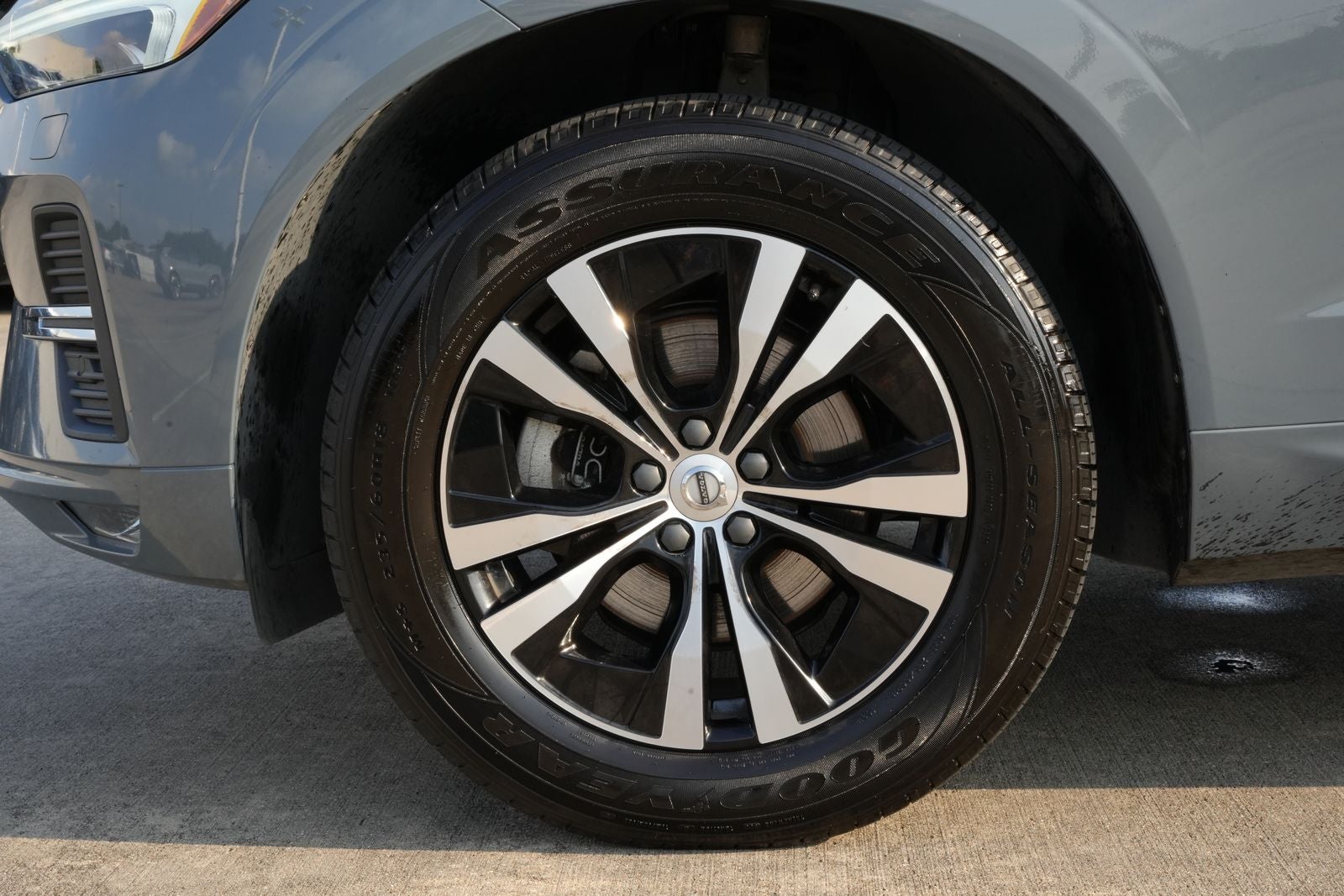 2023 Volvo XC60 B5 Core