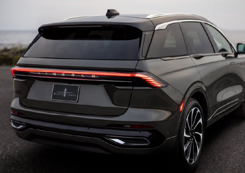 The rear of a 2026 Lincoln Black Label™ Nautilus® SUV displays full LED rear lighting. | Bayway Lincoln in Houston TX