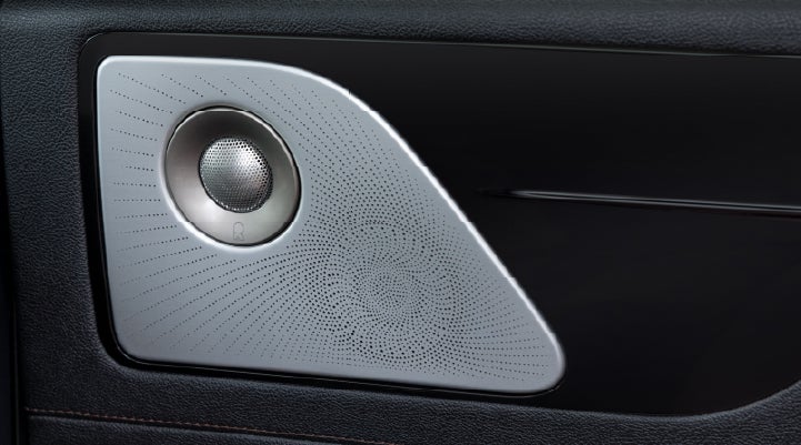 A close-up view of the available Revel® Ultima 3D Audio System. | Bayway Lincoln in Houston TX