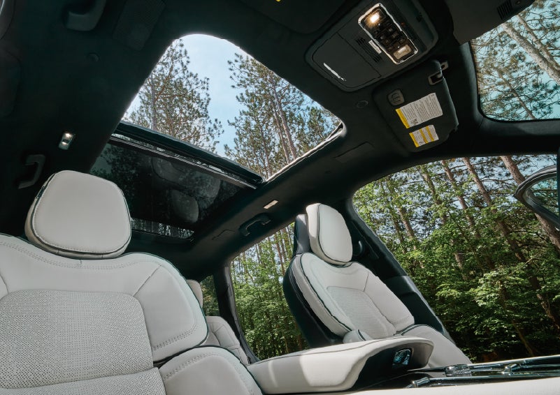 The front seats of a 2027 Lincoln Aviator® Black Label™ SUV | Bayway Lincoln in Houston TX